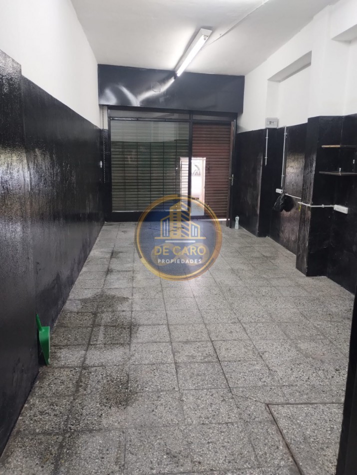 ALQUILER SALON COMERCIAL