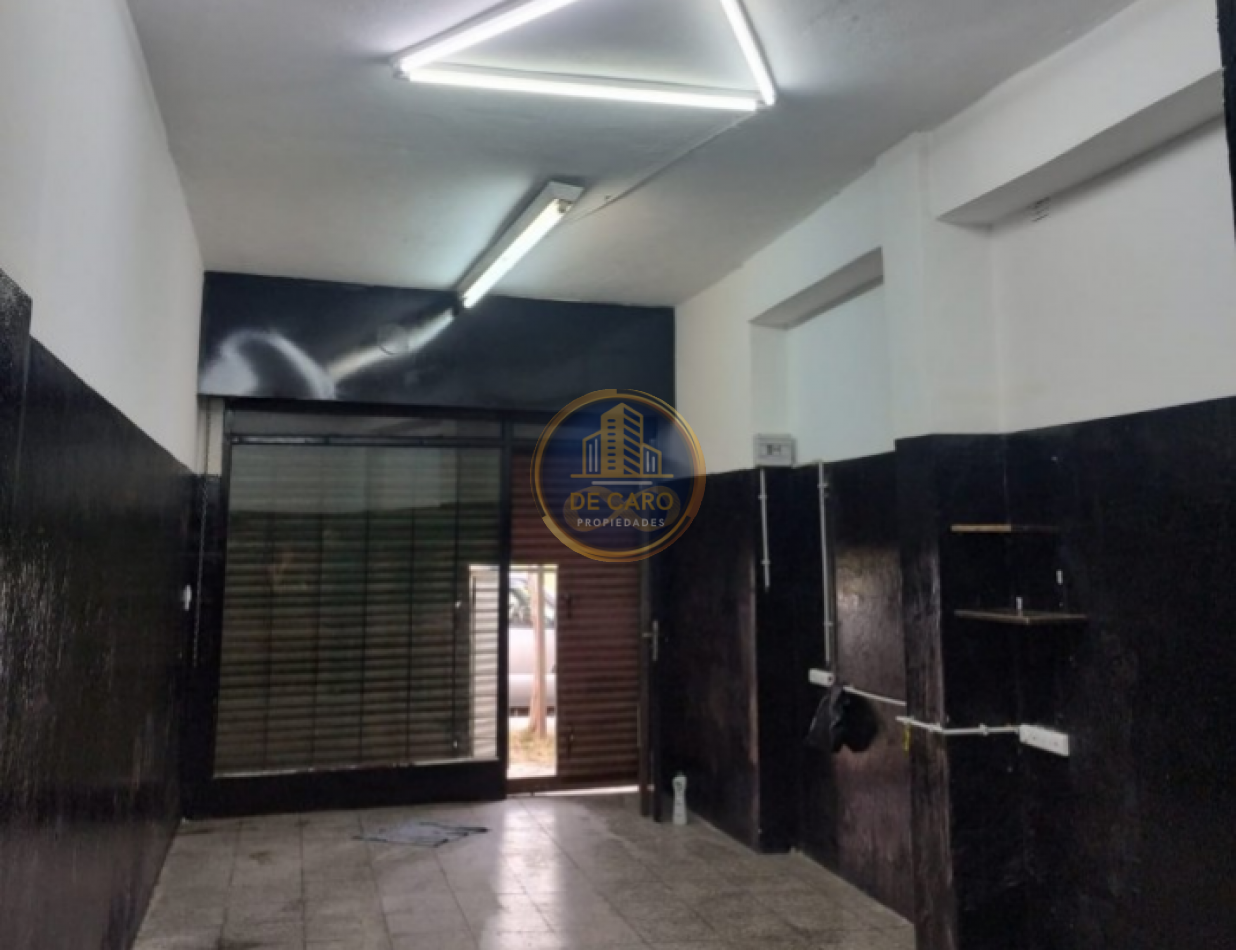 ALQUILER SALON COMERCIAL